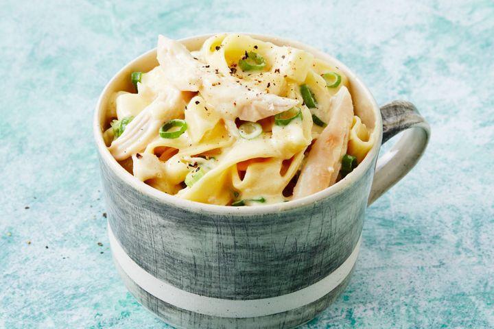 College Cookery Fettuccine Alfredo in a Mug